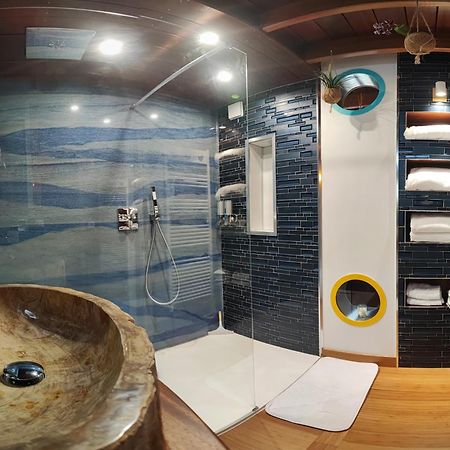 La Kaz Rhumantique Sauna And Spa Privatif La Rivière-Saint-Sauveur Zewnętrze zdjęcie