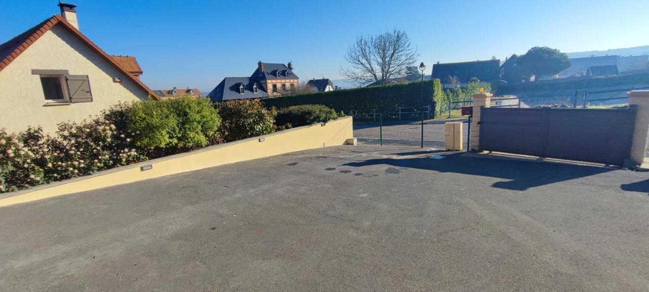 La Kaz Rhumantique Sauna And Spa Privatif La Rivière-Saint-Sauveur Zewnętrze zdjęcie