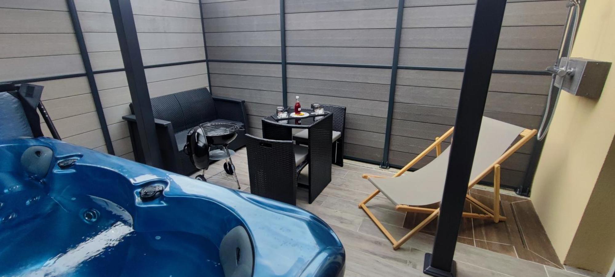 La Kaz Rhumantique Sauna And Spa Privatif La Rivière-Saint-Sauveur Zewnętrze zdjęcie